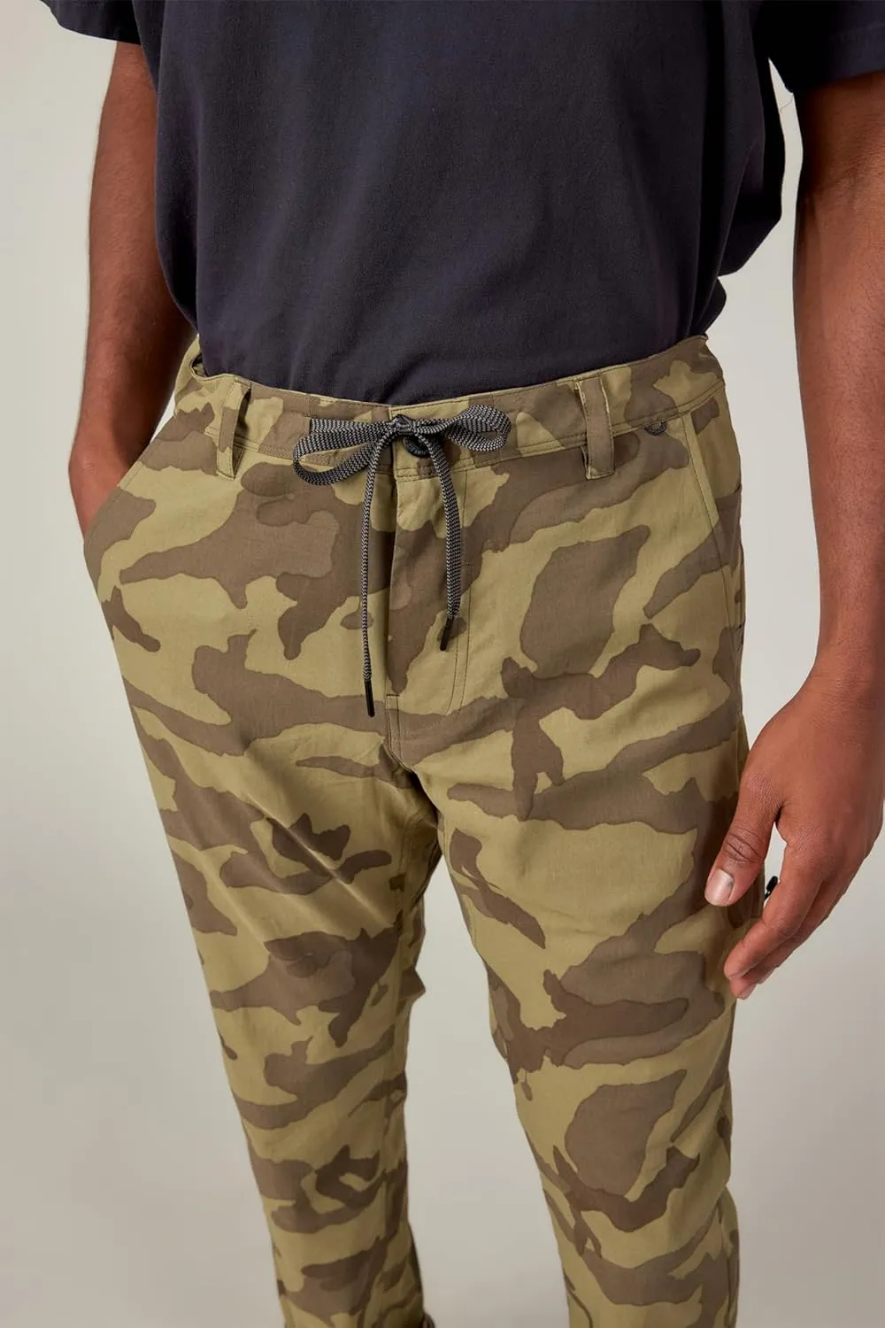 686 Men's Everywhere Featherlight Chino Pant - Slim Fit - 10 Pocket Design