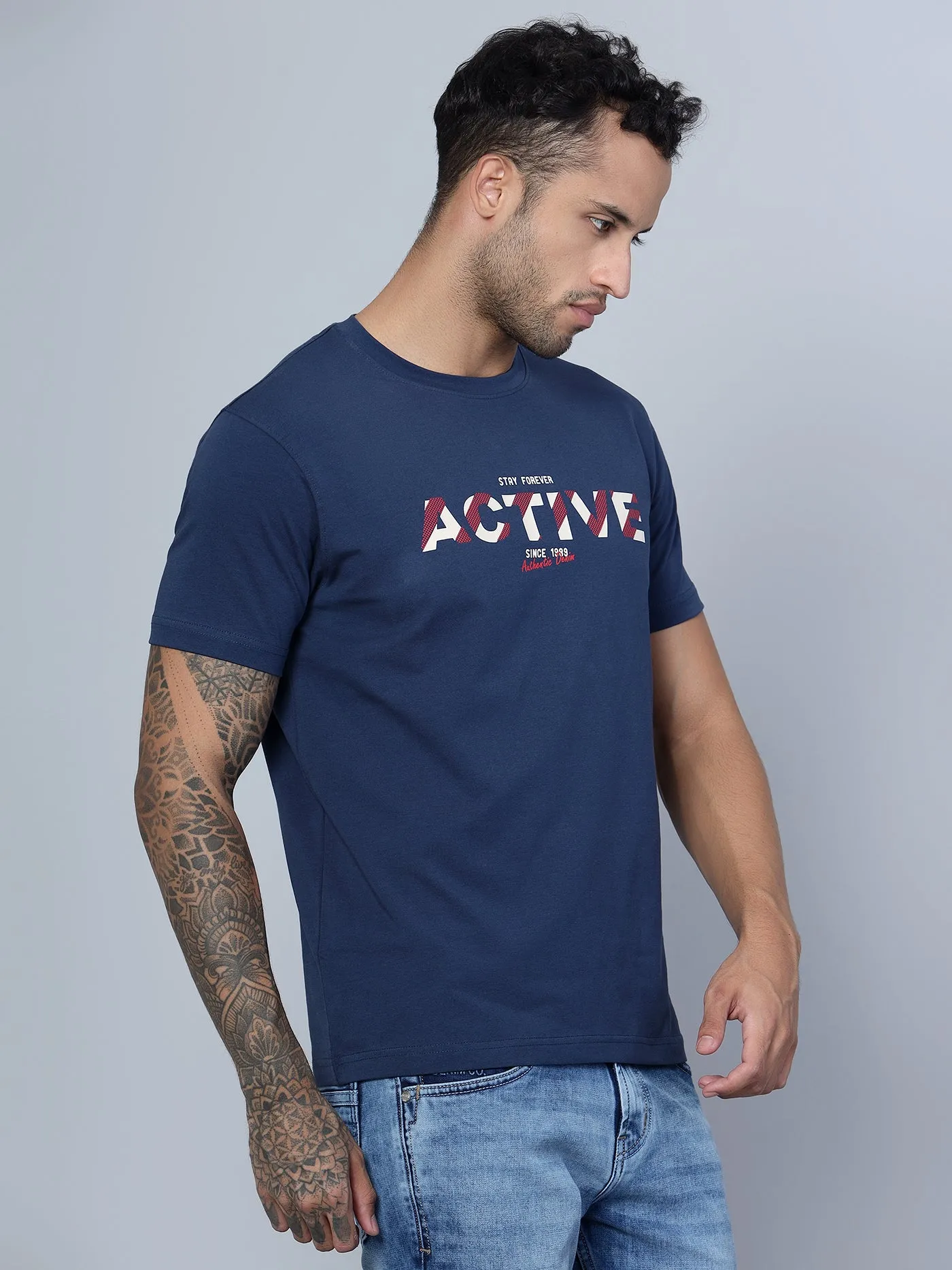 Men Round Neck Blue T-Shirt