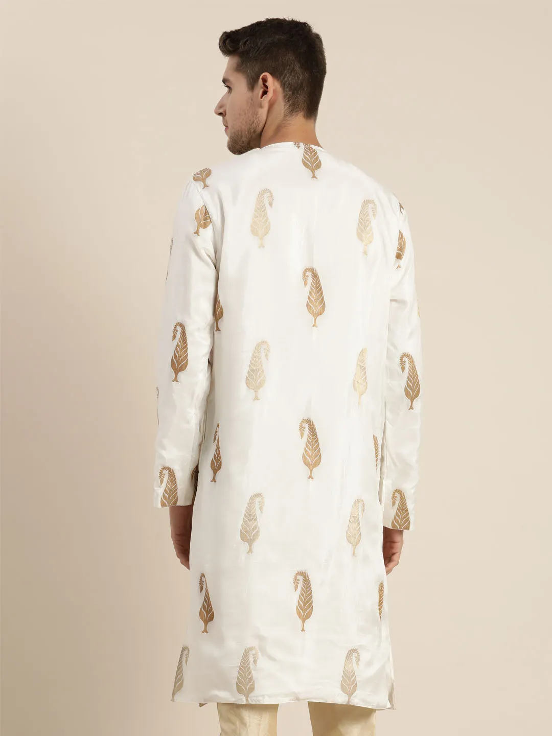 SHRESTHA BY VASTRAMAY Men's White Golden Weaved Silk Blend Kurta