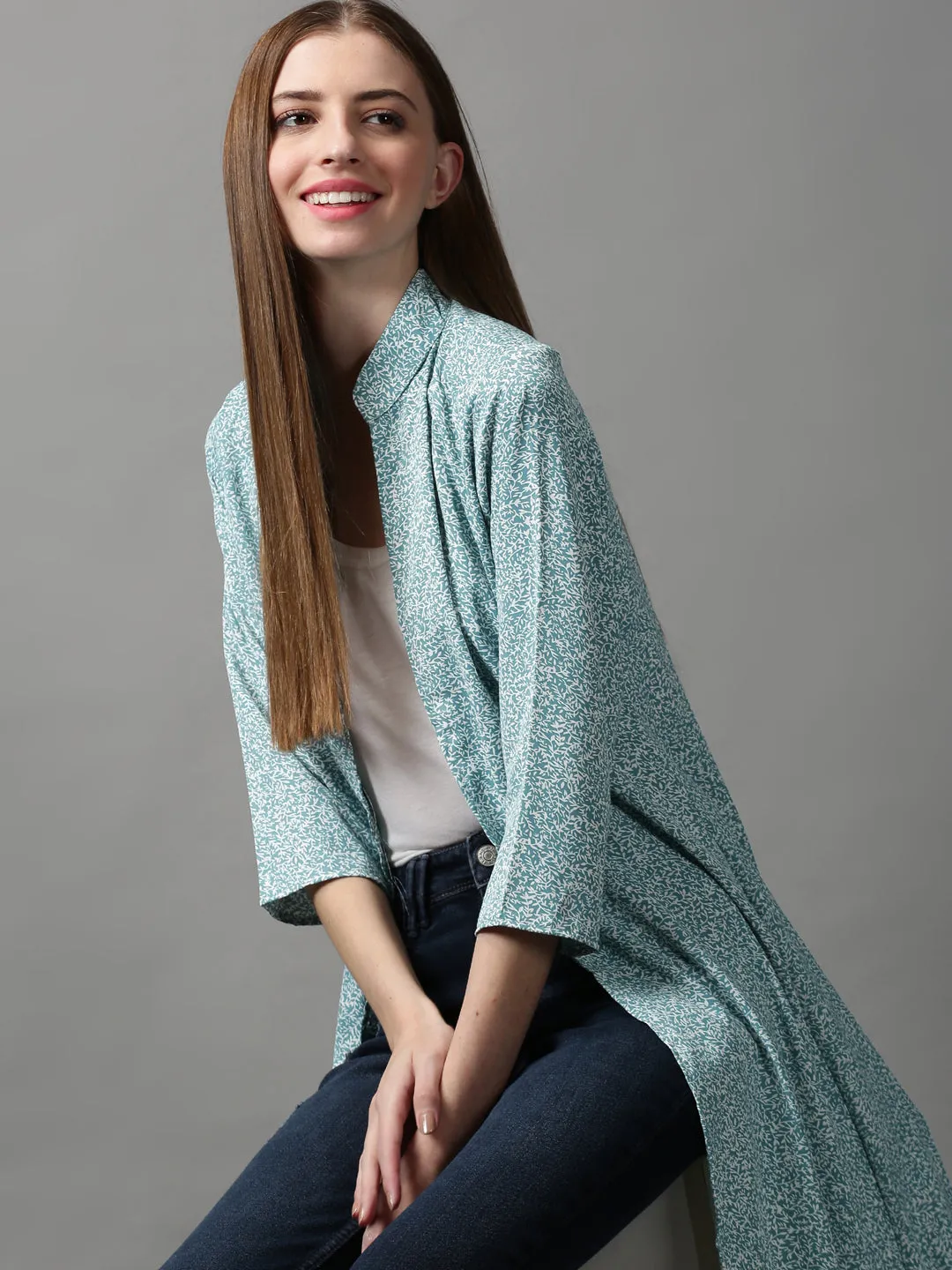 Women Green Printed Longline Shrug