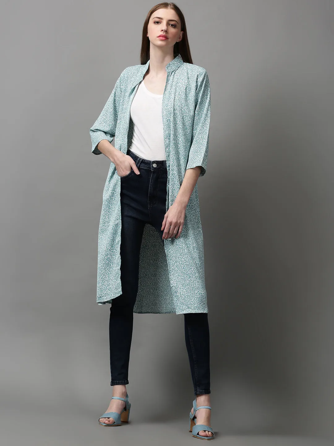 Women Green Printed Longline Shrug