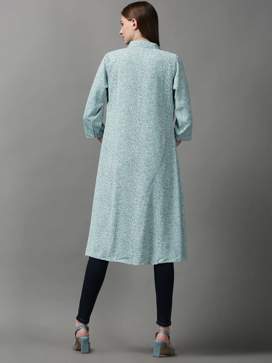Women Green Printed Longline Shrug