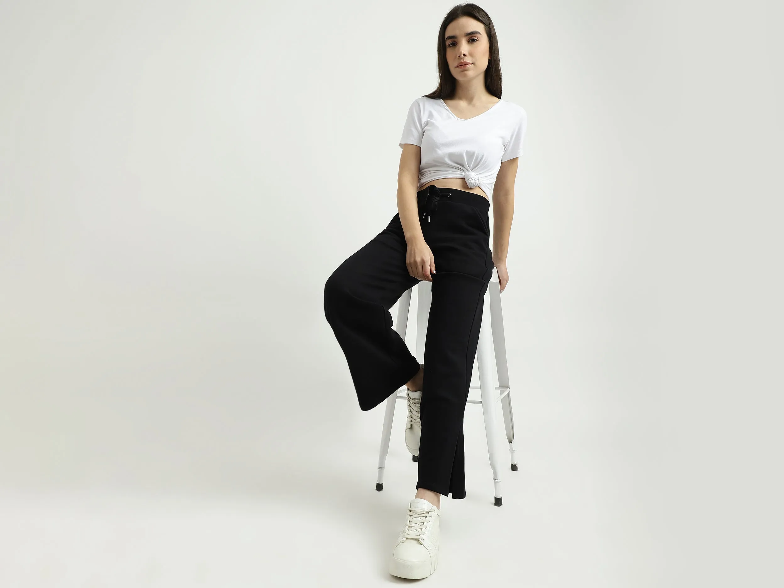 Women Solid Loose Fit Trousers