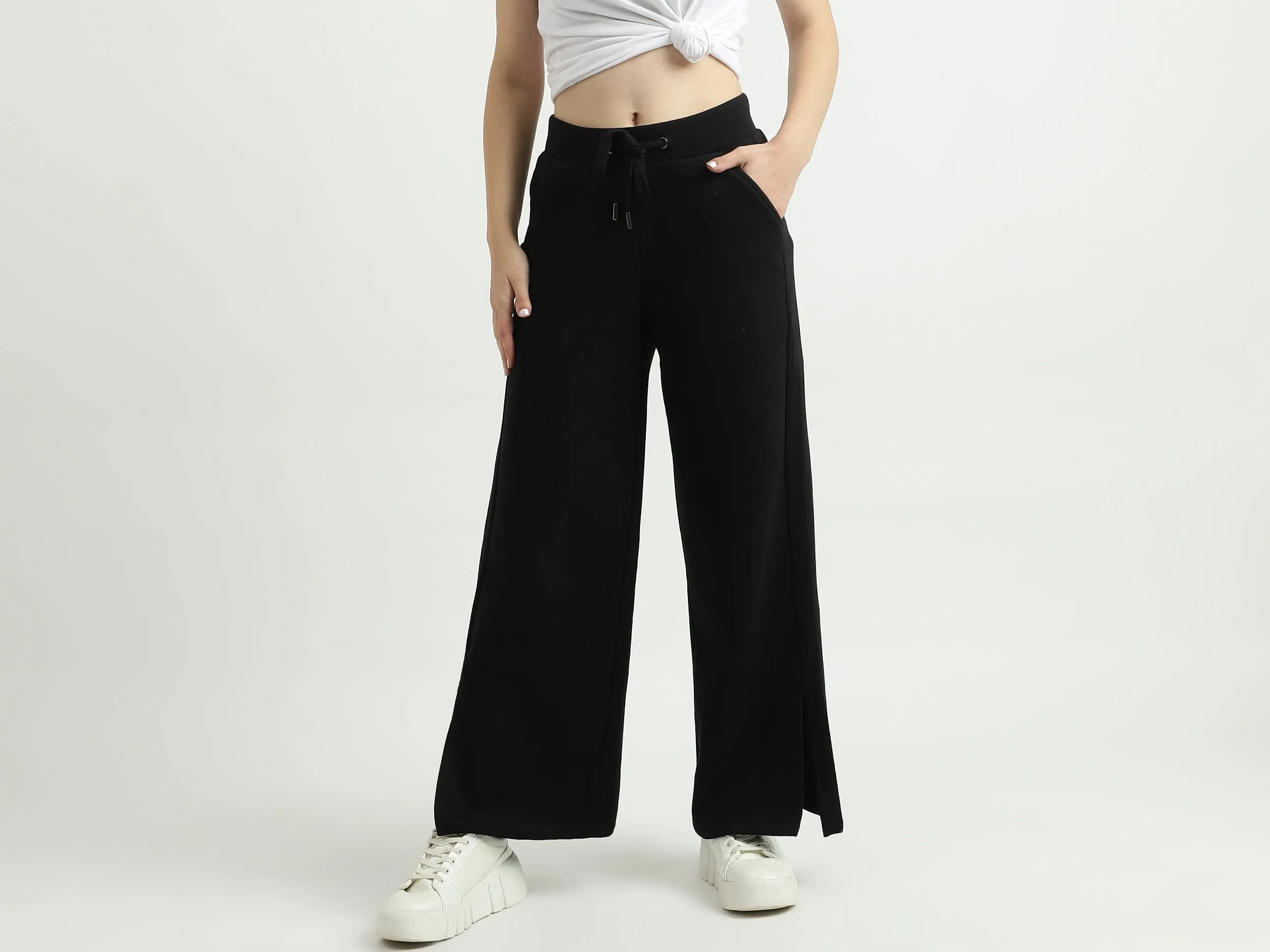 Women Solid Loose Fit Trousers